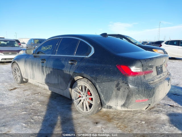 12486273 :رقم المزاد ، 3MW5R7J03M8B74656 vin ، 2021 Bmw 330xi مزاد بيع