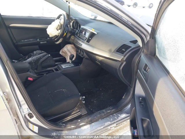 Mitsubishi Lancer 2014 JA32U2FUXEU605192 Image 5