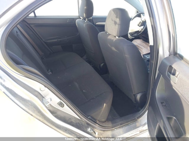Mitsubishi Lancer 2014 JA32U2FUXEU605192 Image 8
