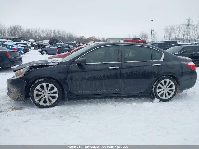 2014 Honda Accord Touring მანქანა იყიდება აუქციონზე, vin: 1HGCR2F95EA807198, აუქციონის ნომერი: 12486344