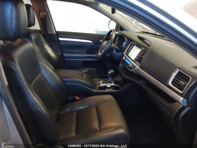 5TDJZRFH8HS516904 Toyota Highlander Se/xle