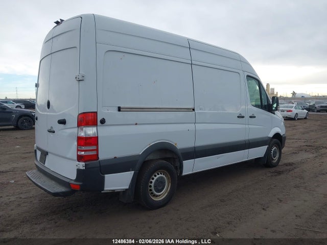 Mercedes-Benz Sprinter 2500 2017 WD3BE7CD9HP559870 Image 4