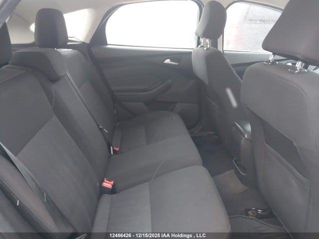 1FADP3K24HL239743 Ford FOCUS SE