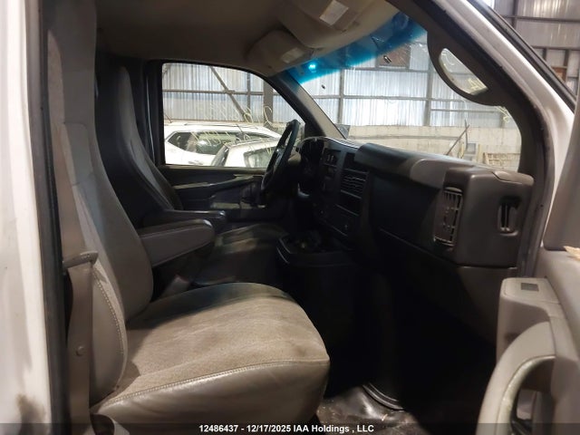 12486437 :رقم المزاد ، 1GTW7FCA2E1206886 vin ، 2014 Gmc Savana G2500 مزاد بيع