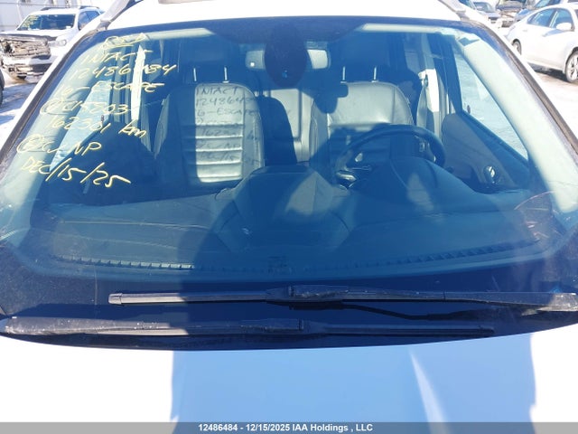 1FMCU9J92GUC15803 Ford Escape Titanium