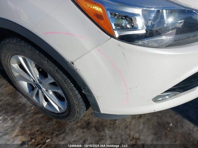 1FMCU9J92GUC15803 Ford Escape Titanium
