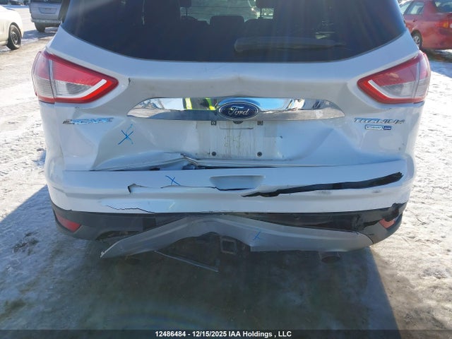 1FMCU9J92GUC15803 Ford Escape Titanium