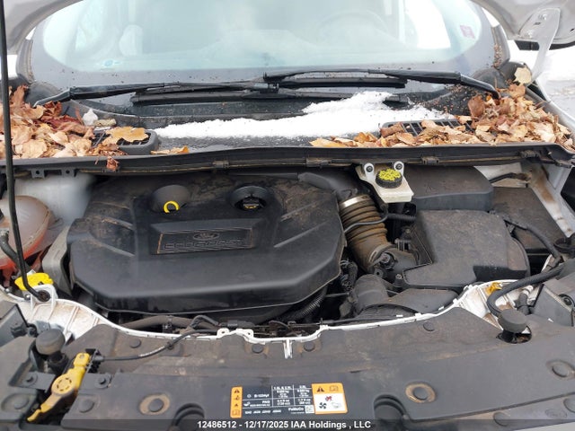 1FMCU9G9XHUD22669 Ford ESCAPE SE