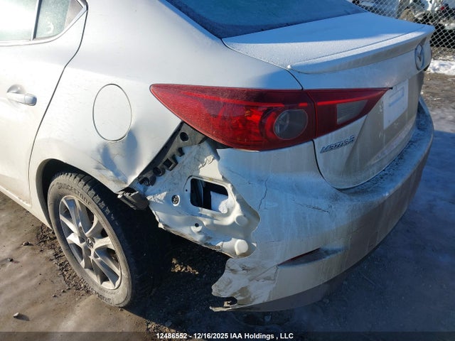3MZBM1V7XFM215106 Mazda 3 TOURING