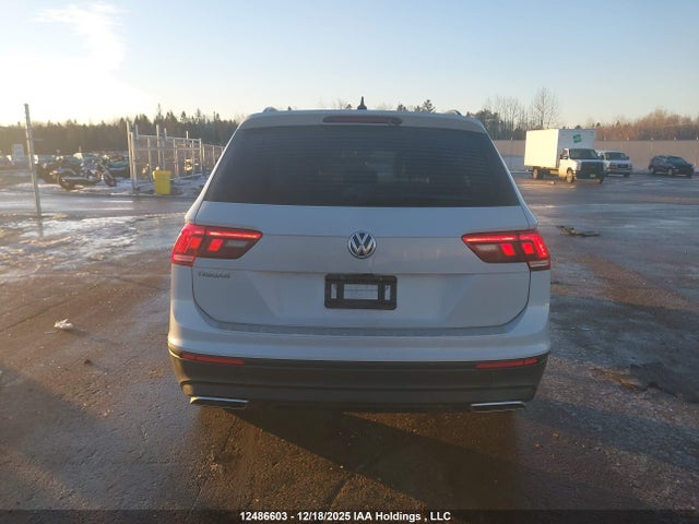 3VV2B7AX8KM011479 Volkswagen Tiguan Se/sel/sel R-line Jet-black/sel R-line