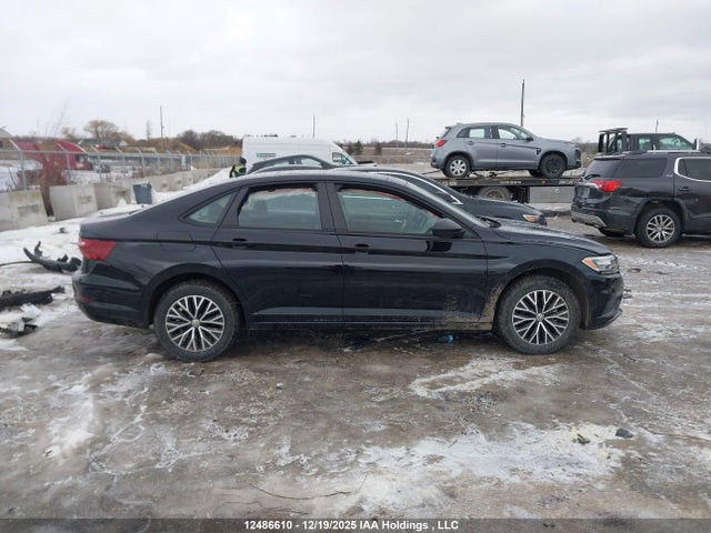 3VWE57BU6MM075950 Volkswagen JETTA SEL