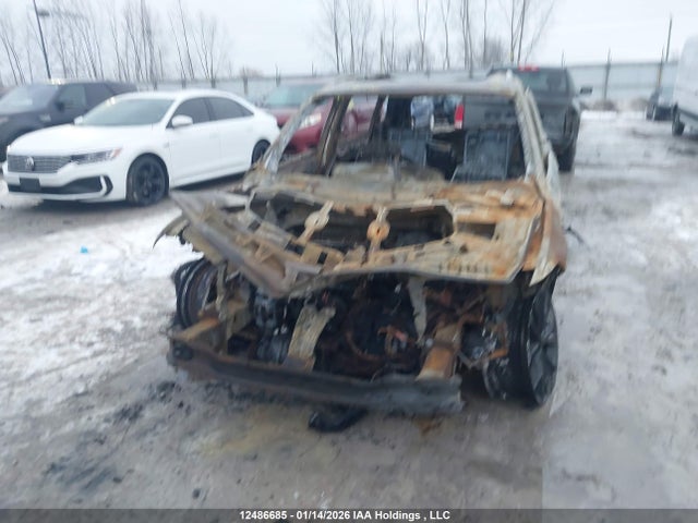 3VV2B7AX0NM009312 Volkswagen Tiguan