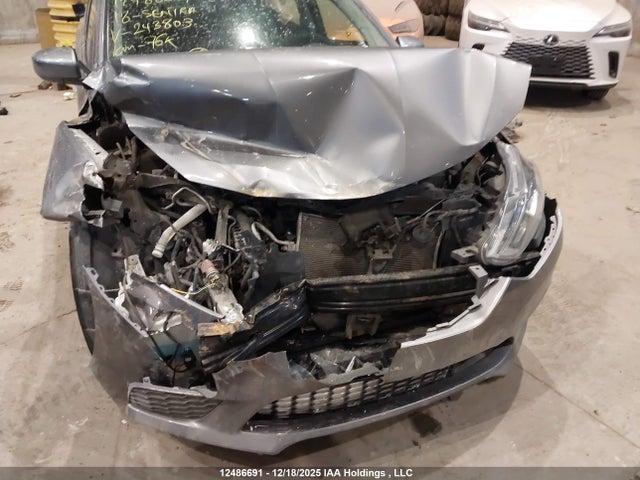 3N1AB7AP5JY243803 Nissan Sentra