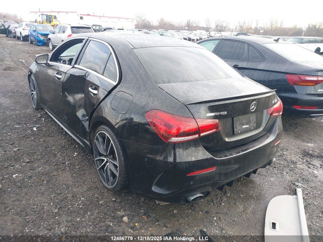 W1K3G5BB6MJ300359 Mercedes-Benz A 35 Amg