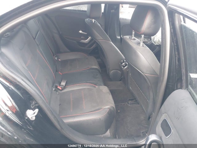 W1K3G5BB6MJ300359 Mercedes-Benz A 35 Amg