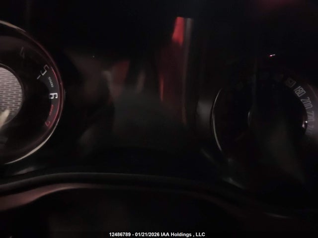 2C3CDZGG7JH325139 Dodge Challenger