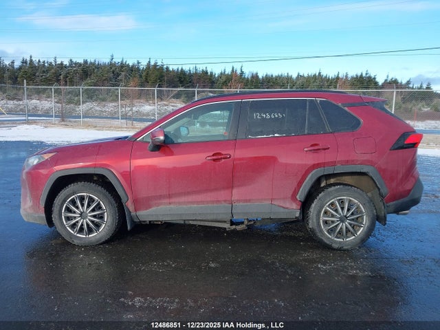 2T3B1RFV6LC099843 Toyota RAV4 LE