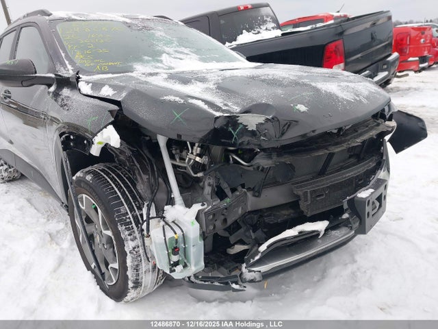 KL77LHE22SC268125 Chevrolet TRAX 1LT