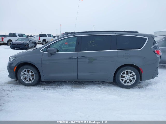 2022 Chrysler Pacifica Touring L მანქანა იყიდება აუქციონზე, vin: 2C4RC1BG4NR202450, აუქციონის ნომერი: 12486892