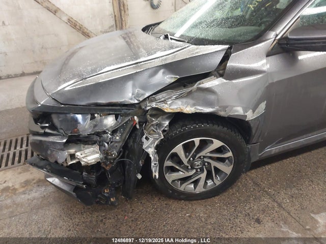 Honda Civic 2020 2HGFC2F77LH003612 Image 21