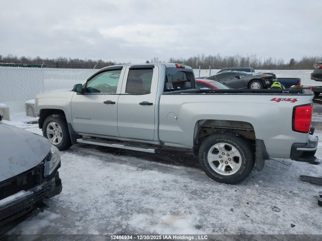 1GCVKPEC6JZ372208 Chevrolet Silverado 1500 Custom