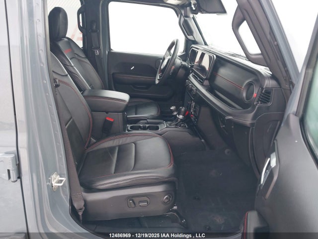 1C4RJXFG5RW154876 Jeep Wrangler 4-door Recon