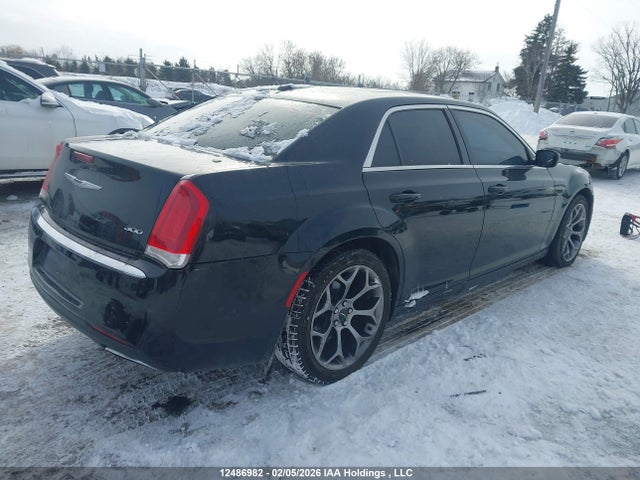 Chrysler 300C 2015 2C3CCAAG3FH837534 Image 4