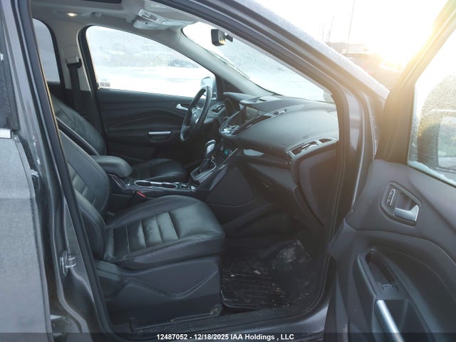 12487052 :رقم المزاد ، 1FMCU9J92EUA47819 vin ، 2014 Ford Escape Titanium مزاد بيع
