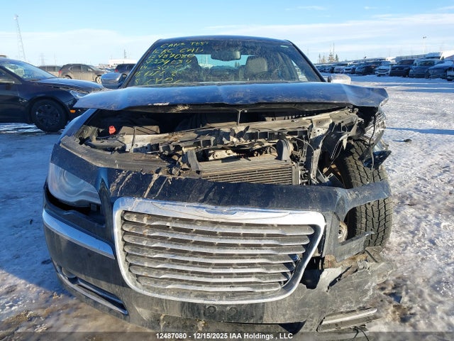 Chrysler 300C 2014 2C3CCAKT9EH374034 Image 12