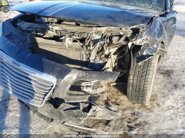 Chrysler 300C 2014 2C3CCAKT9EH374034 Image 6