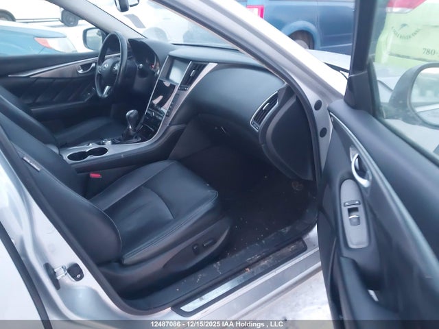 JN1CV7AR6GM252555 Infiniti Q50