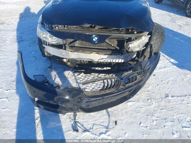 WBA8D9C54JEM31994 BMW 330 XI