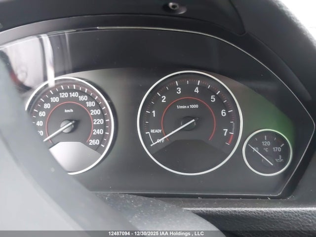 WBA8D9C54JEM31994 BMW 330 XI