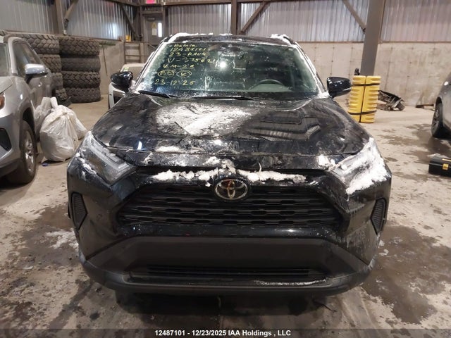 2023 Toyota Rav4 მანქანა იყიდება აუქციონზე, vin: 2T3R1RFV4PC375621, აუქციონის ნომერი: 12487101