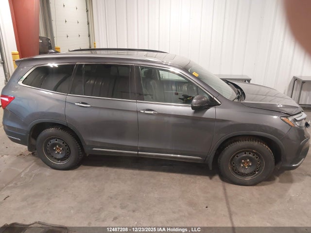 Honda Pilot Touring 2020 5FNYF6H97LB505871 Image 13