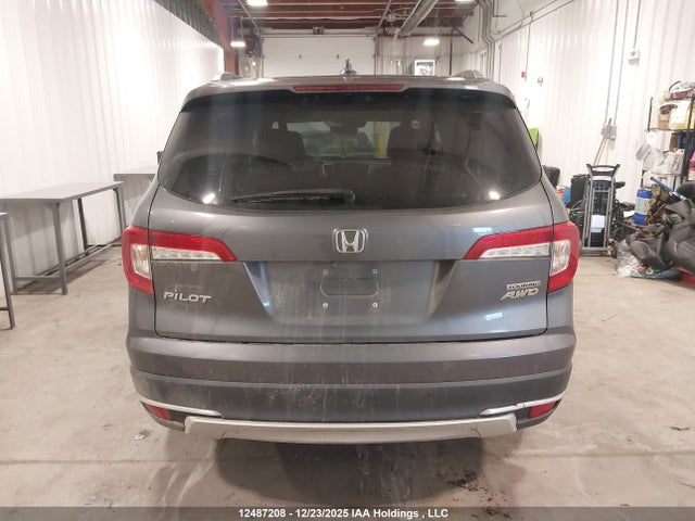 Honda Pilot Touring 2020 5FNYF6H97LB505871 Image 16