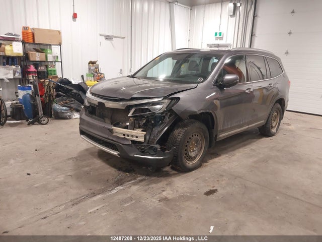 Honda Pilot Touring 2020 5FNYF6H97LB505871 Image 2