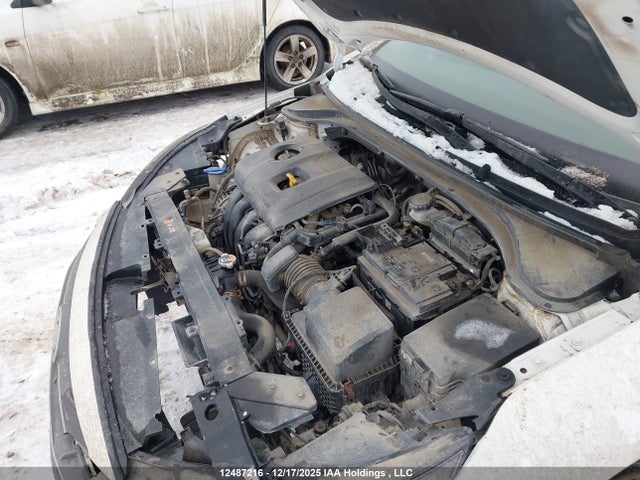 2020 Hyundai Elantra Preferred Auto Ivt მანქანა იყიდება აუქციონზე, vin: KMHD84LF0LU102733, აუქციონის ნომერი: 12487216