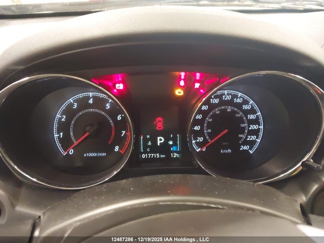 JA4AHUAU3RU606253 Mitsubishi RVR