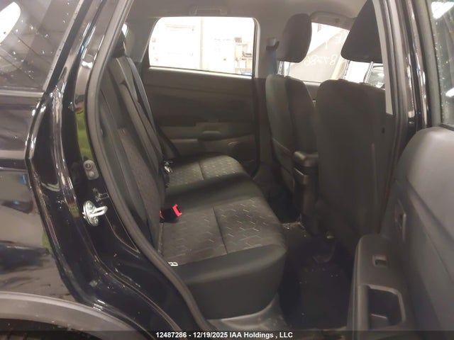 JA4AHUAU3RU606253 Mitsubishi RVR