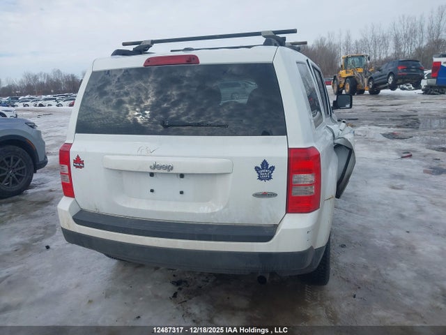 Aukcja sprzedaży 2015 Jeep Patriot Sport/north, vin: 1C4NJPABXFD388528, numer aukcji: 12487317