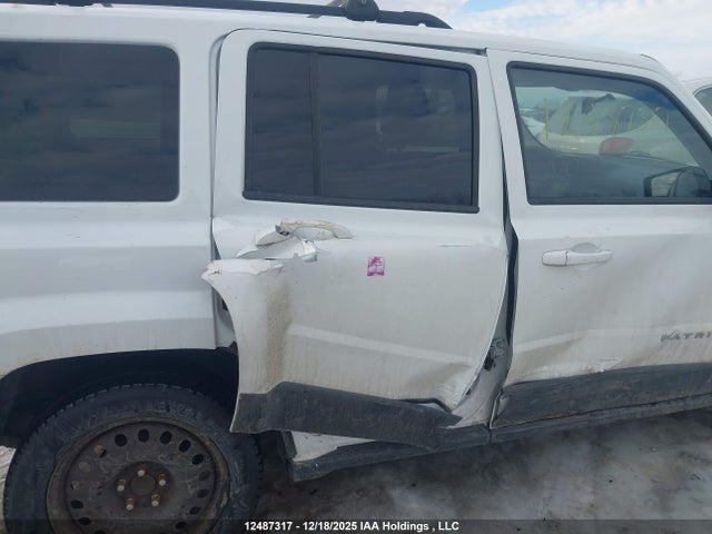 Продажа на аукционе авто 2015 Jeep Patriot Sport/north, vin: 1C4NJPABXFD388528, номер лота: 12487317