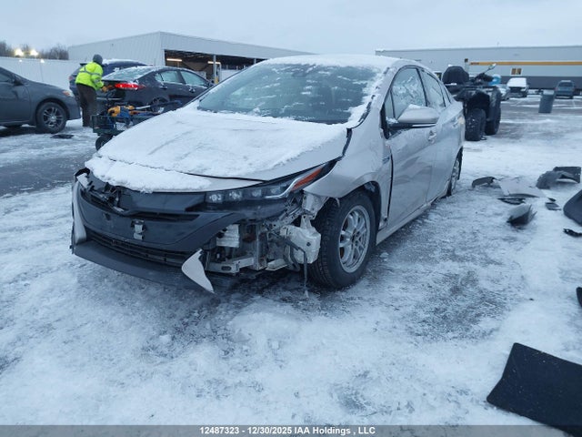 Продаж на аукціоні авто 2018 Toyota Prius Prime Upgrade, vin: JTDKARFP5J3086470, номер лоту: 12487323
