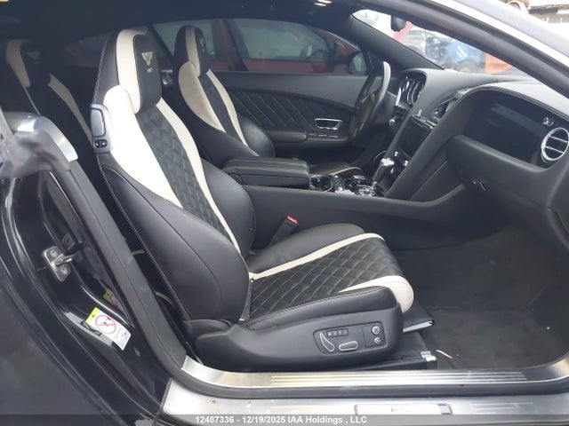 12487336 :رقم المزاد ، SCBFH7ZA1HC061555 vin ، 2017 Bentley Continental Gt V8 S مزاد بيع