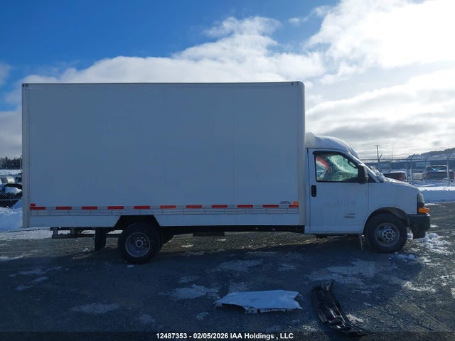 7GZ67VC71RN007036 GMC Savana Cutaway G4500