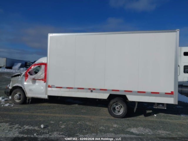 7GZ67VC71RN007036 GMC Savana Cutaway G4500