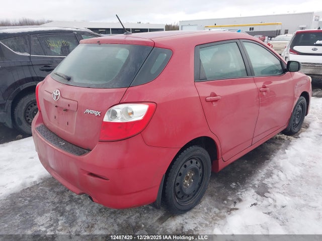 12487420 :رقم المزاد ، 2T1KU4EE1EC133579 vin ، 2014 Toyota Matrix Wagon مزاد بيع
