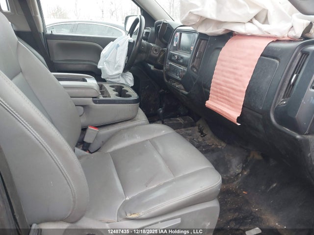 3GCUKNEC3JG578425 Chevrolet Silverado 1500 Wt