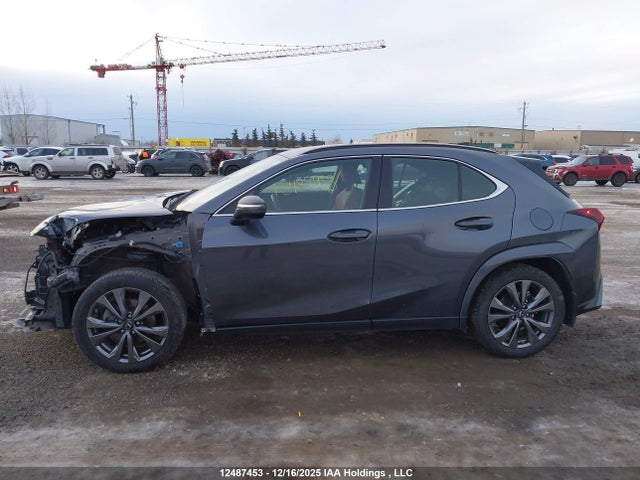 JTHR9JBH8R2076023 Lexus UX 250H