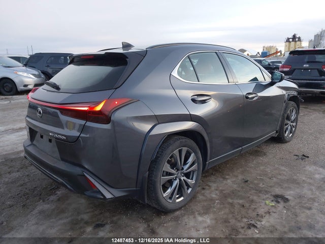 JTHR9JBH8R2076023 Lexus UX 250H